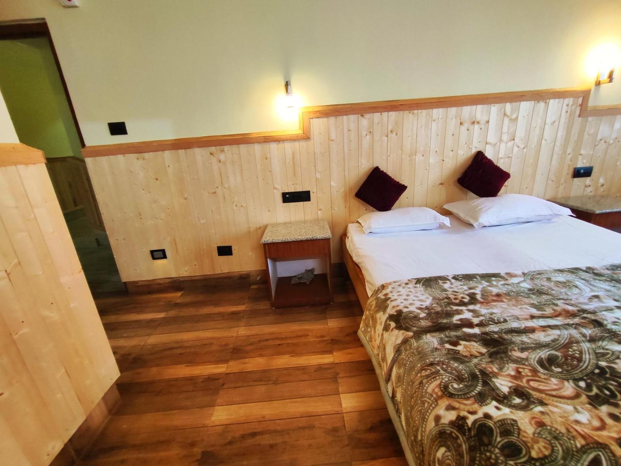 Hotel Red Cherry Pelling Esterno foto